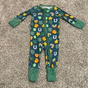 Little Sleepies St Pattys Day Zippy